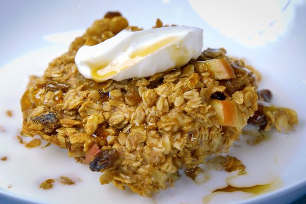 SR Baked Apple Oatmeal - MAPLE SYRUP 1920.mp4.00_00_04_08.Still001